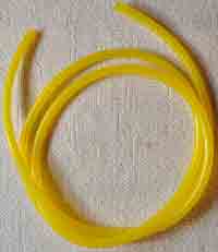 Fuel slange, gul farge.ca. 7x4mm